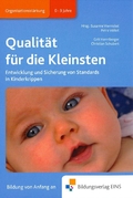 Cover des Buches `Qualität für die Kleinsten`- Ein Säugling schaut in die Kamera